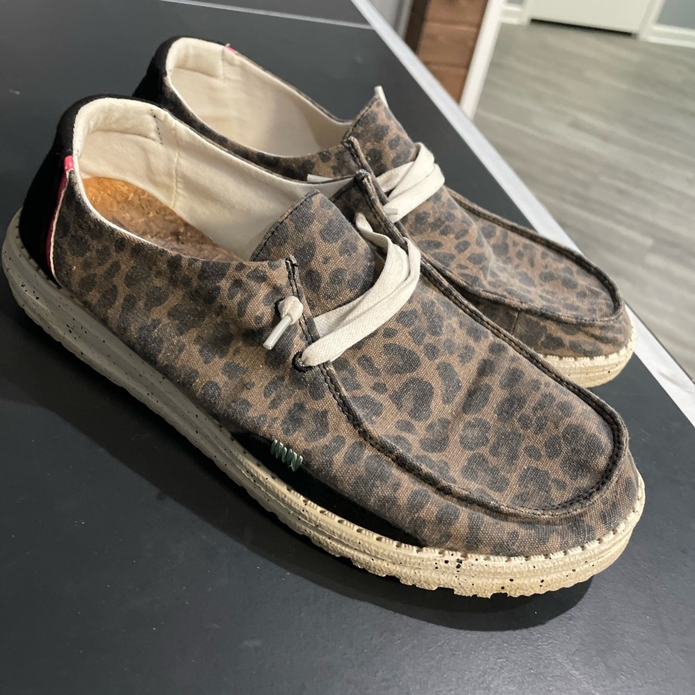 Hey Dude Brown Tan Slip-On Loafers